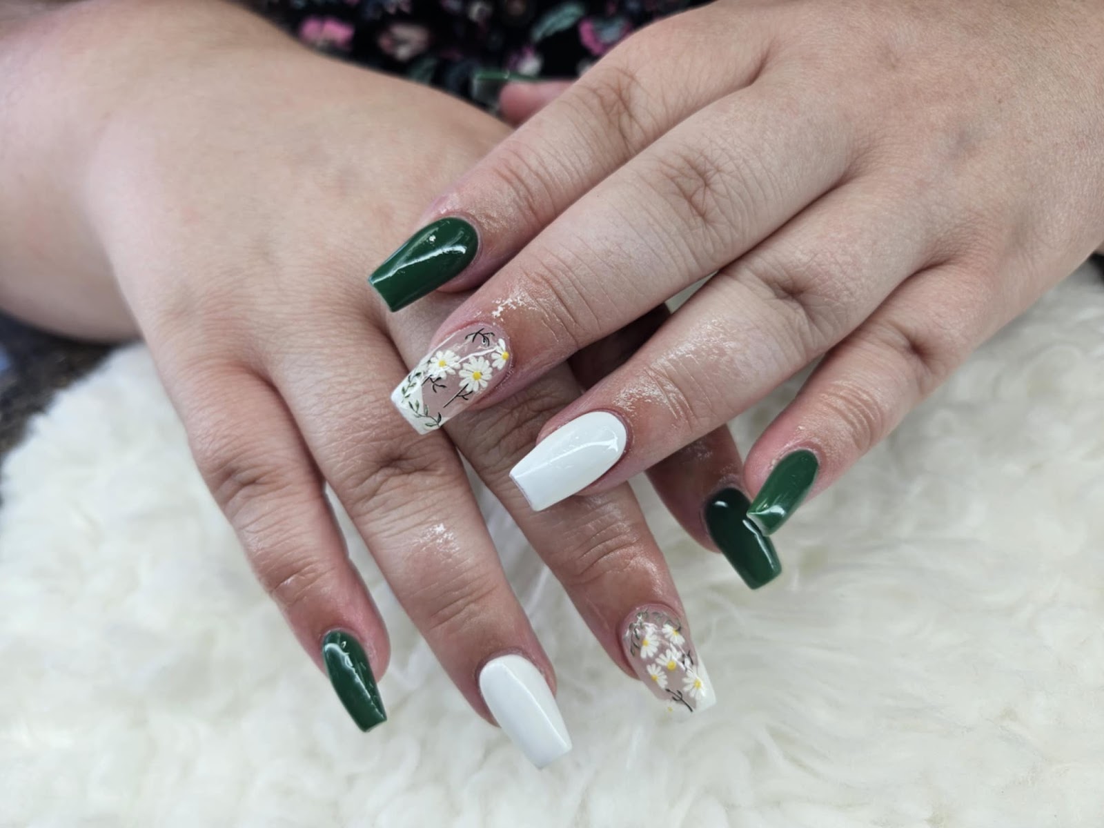 HT Nails And Spa nail photo 5